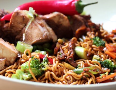 2348-duck-noodle-stir-fry