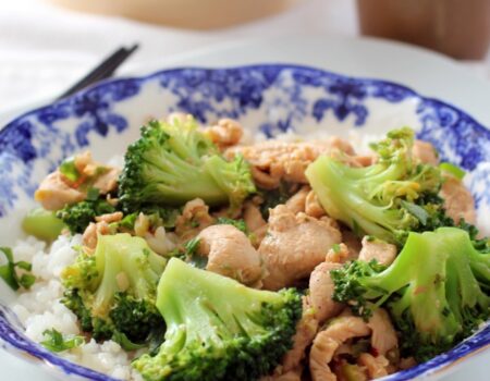 2447-easy-chicken-and-broccoli-stir-fry