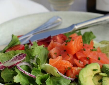 2480-smoked-salmon-salad-for-two